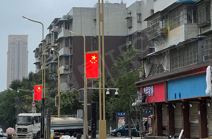  LED Light Pole Screen